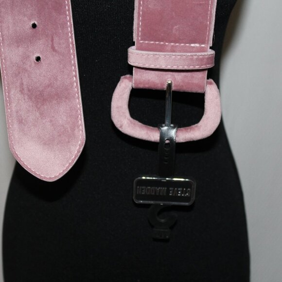 FALL SALE Steve Madden Belt Women's M/L Soft Suede Feel Blush Color NWT's - Picture 2 of 10